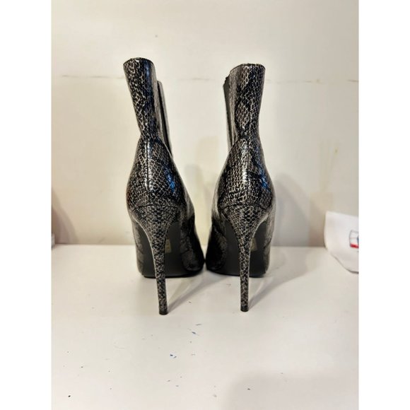 Fashionnova Snake Boots Size 9 - Picture 3 of 3